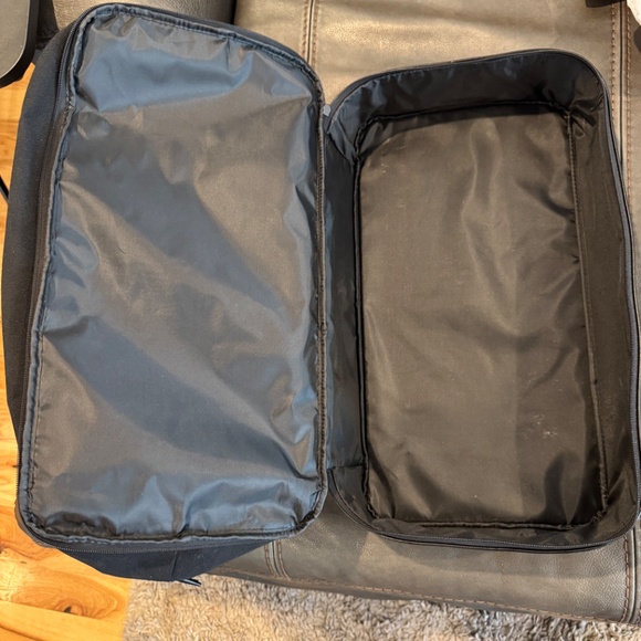 BÉIS The Weekender bag in Black - Picture 15 of 15